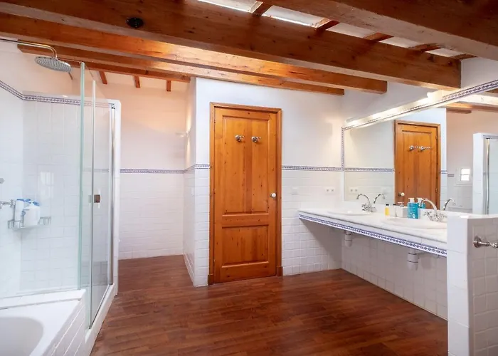 Finca Na Bona * Cala Llonga (Menorca)